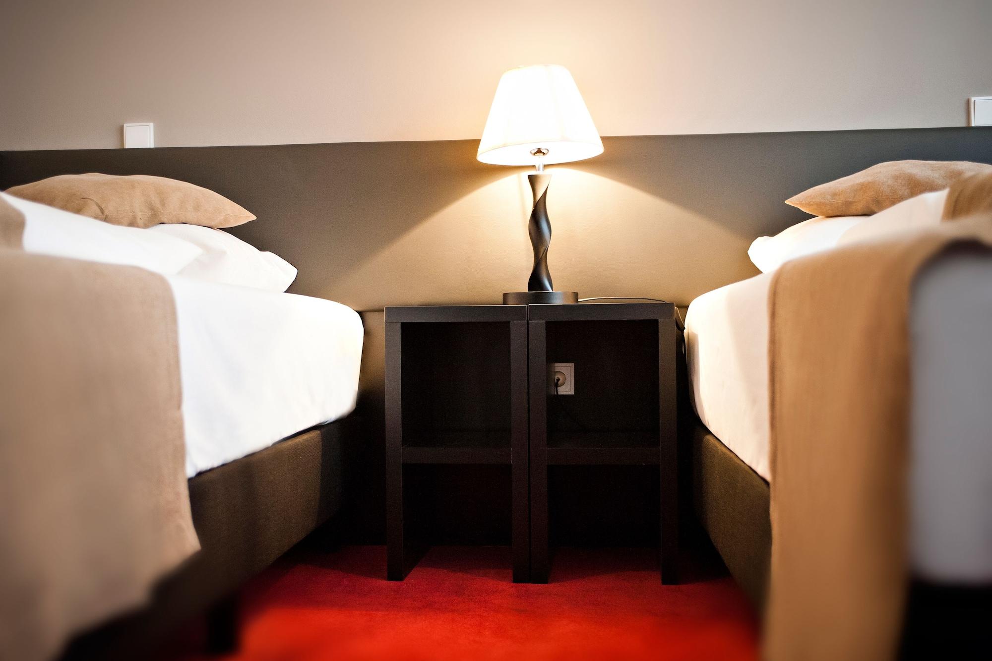 Homaris Corner Hotel 3*