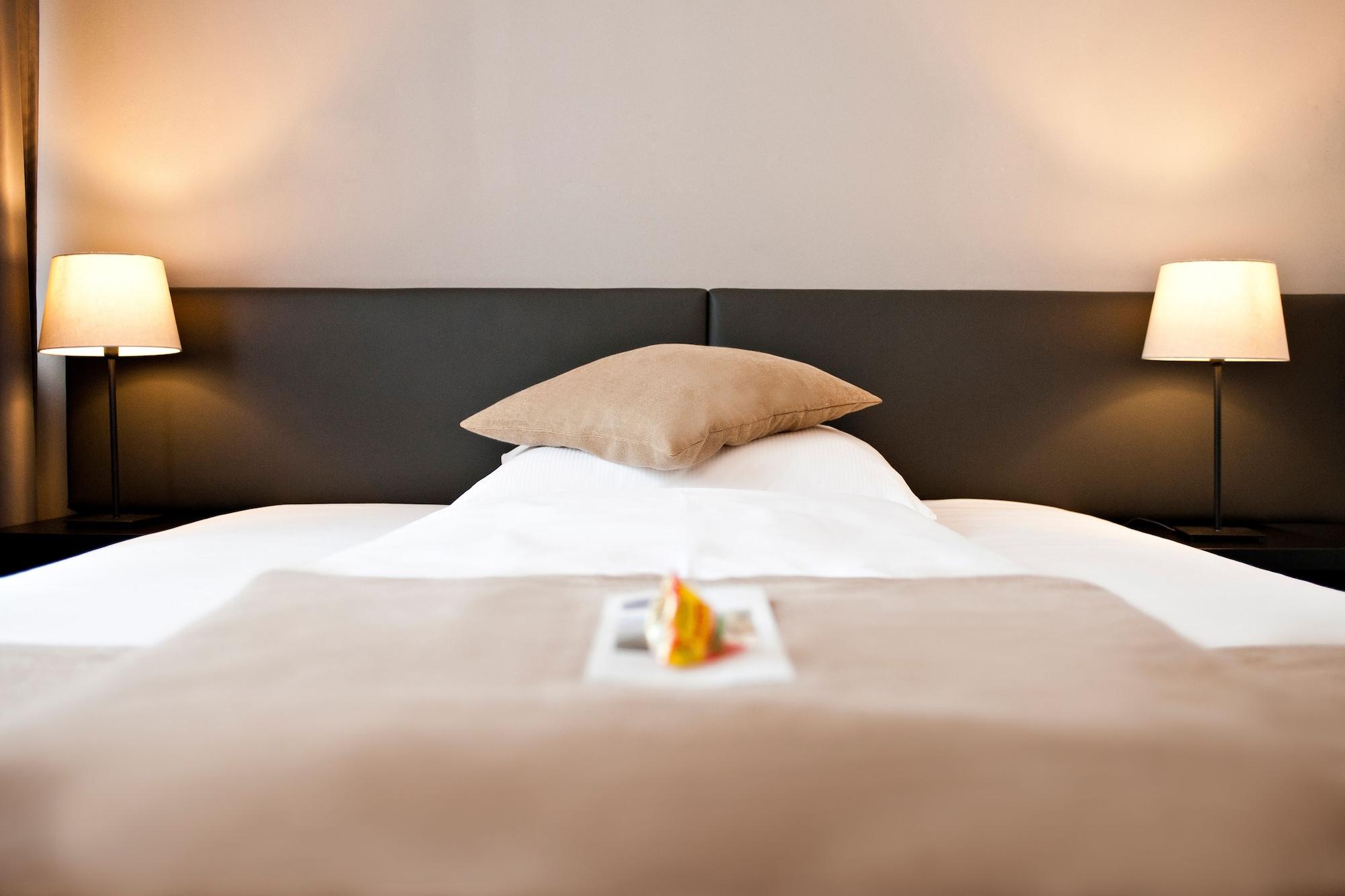 Homaris Corner Hotel 3*